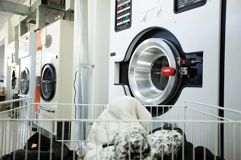 Transportation for commercial laundries